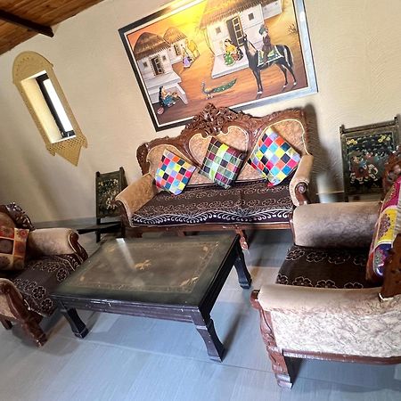 The Kutch House Hotell Bhuj Exteriör bild