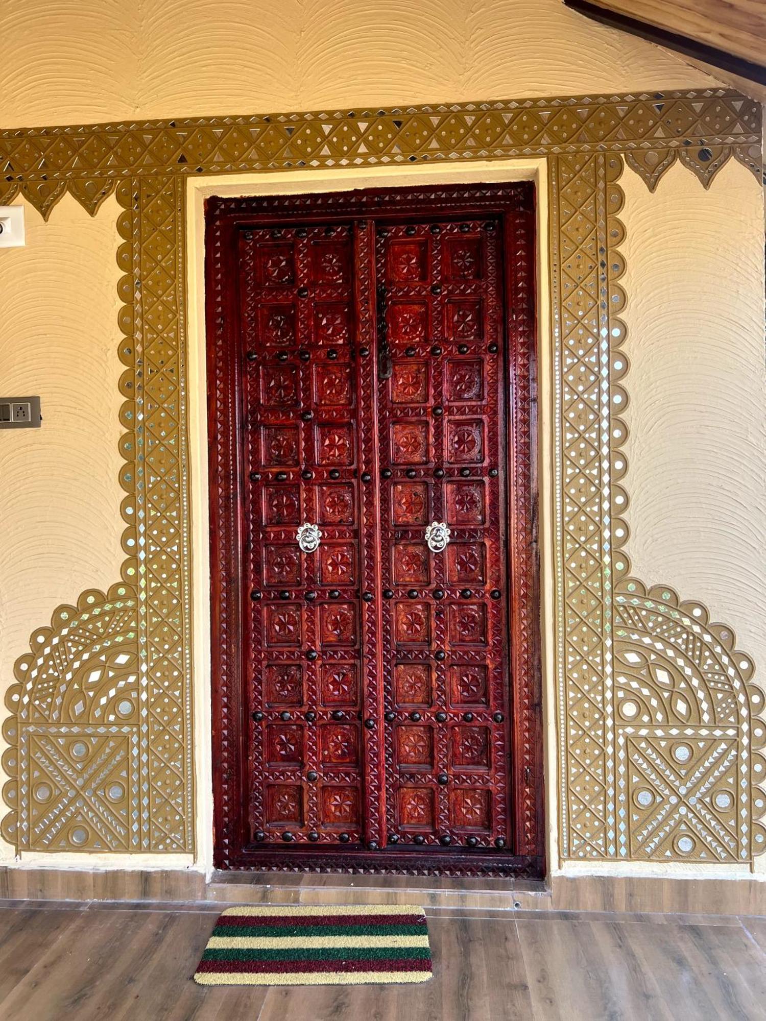 The Kutch House Hotell Bhuj Exteriör bild