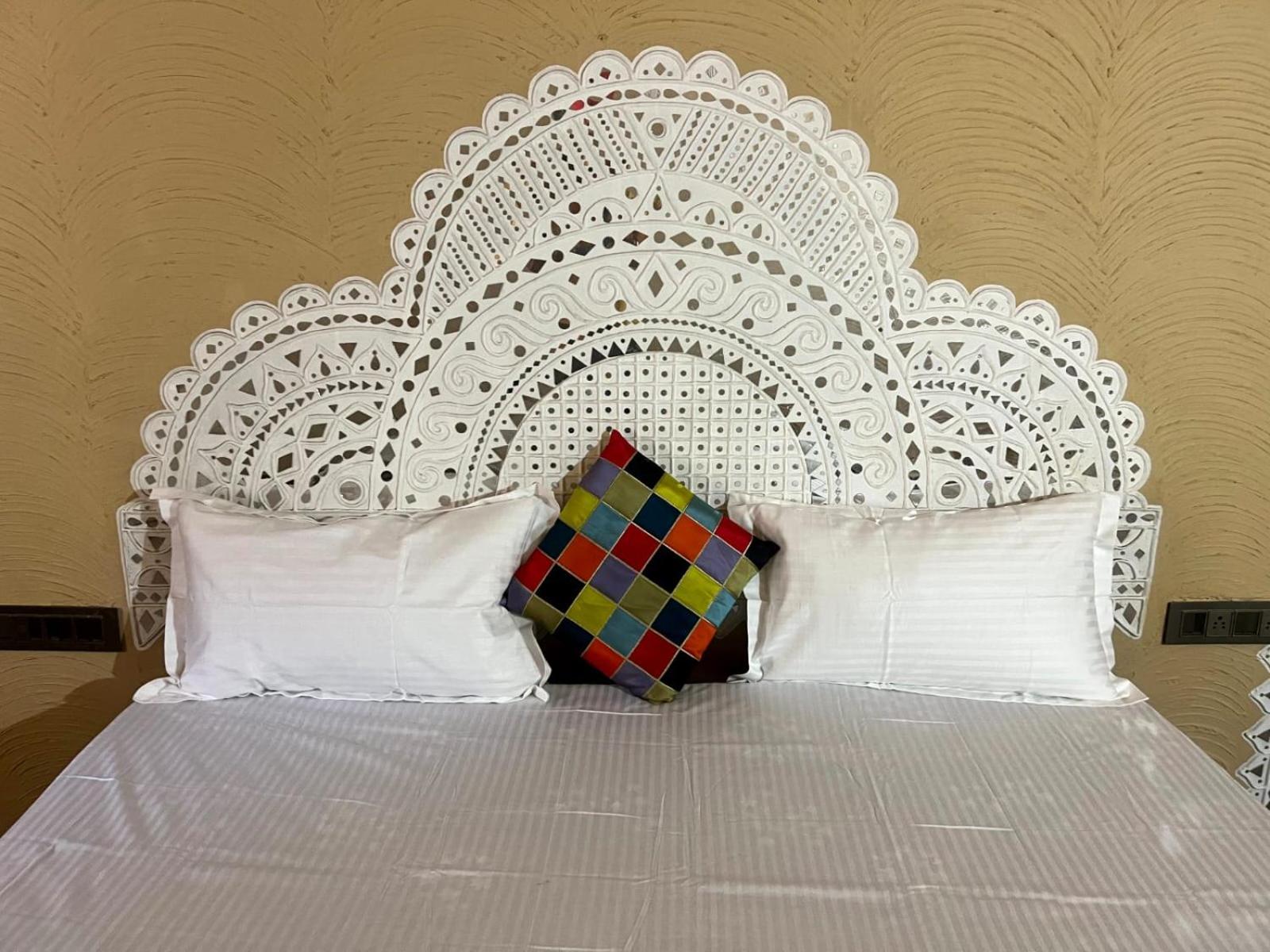 The Kutch House Hotell Bhuj Exteriör bild